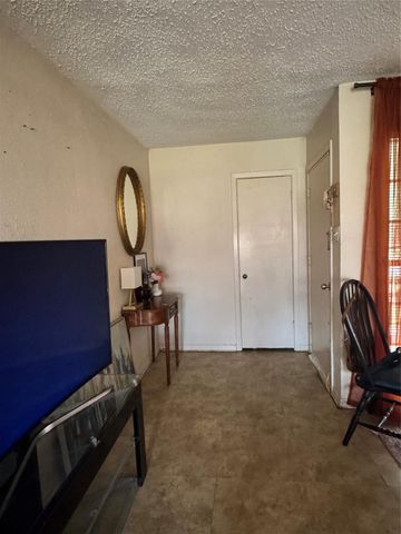 1220 Fresa Road, Pasadena, TX 77502