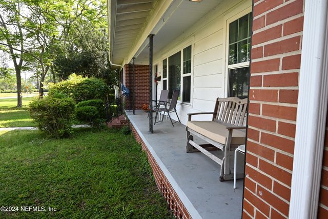 5054 PIRATES COVE Road, Jacksonville, FL 32210