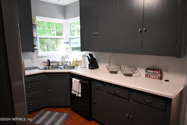 5054 PIRATES COVE Road, Jacksonville, FL 32210