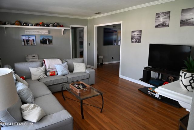 5054 PIRATES COVE Road, Jacksonville, FL 32210