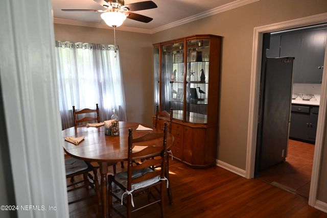 5054 PIRATES COVE Road, Jacksonville, FL 32210