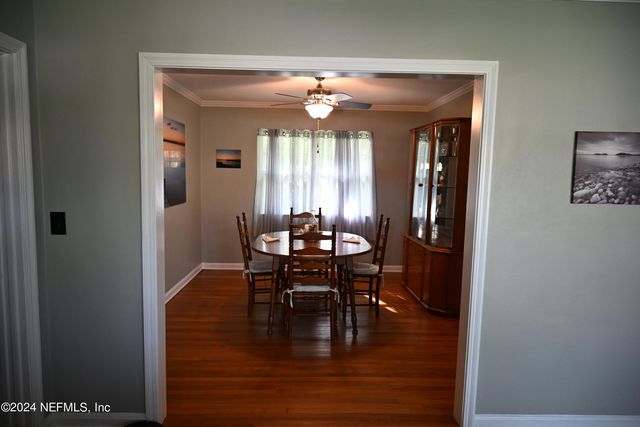 5054 PIRATES COVE Road, Jacksonville, FL 32210