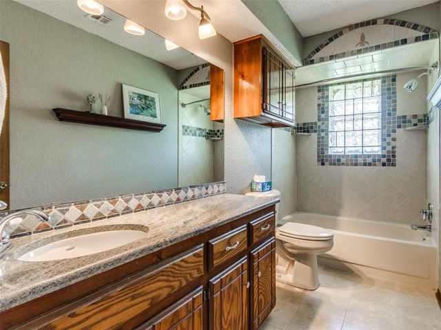 46 Shady Grove Road, Mcloud, OK 74851