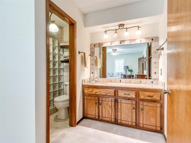 46 Shady Grove Road, Mcloud, OK 74851