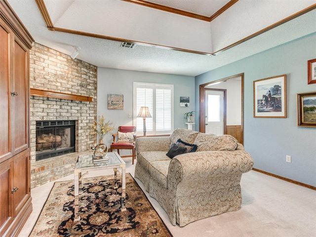 46 Shady Grove Road, Mcloud, OK 74851