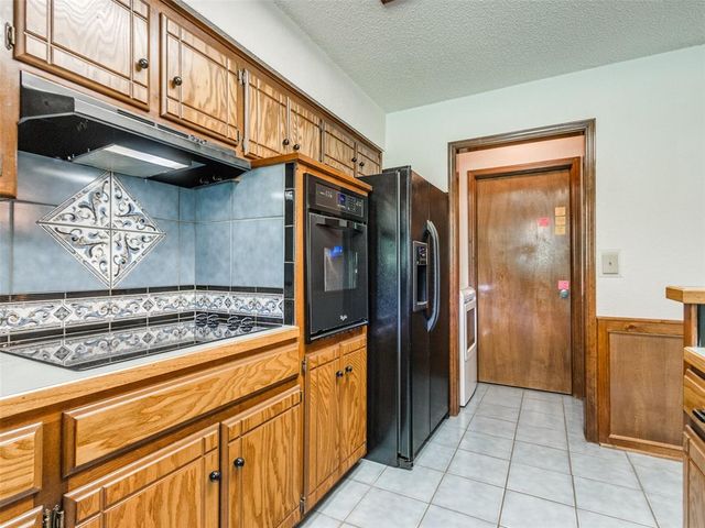 46 Shady Grove Road, Mcloud, OK 74851