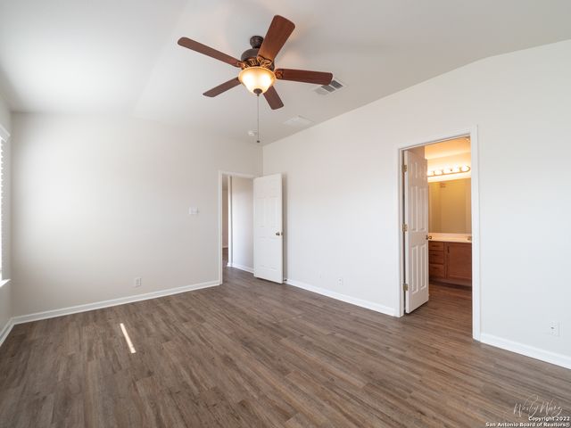 129 CRANE CREST DR, New Braunfels, TX 78130