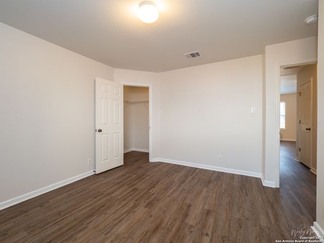129 CRANE CREST DR, New Braunfels, TX 78130
