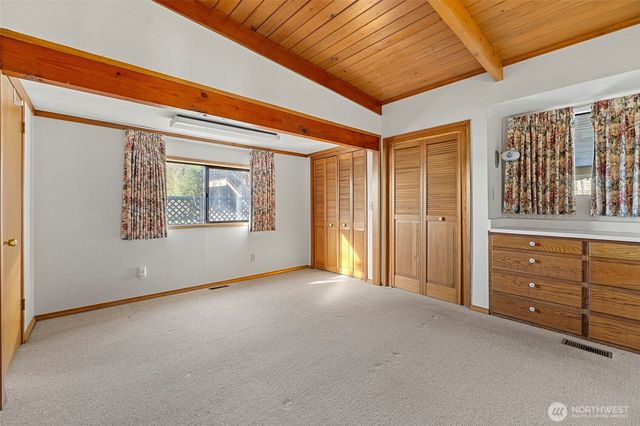 11680 Scott Road, Bow, WA 98232