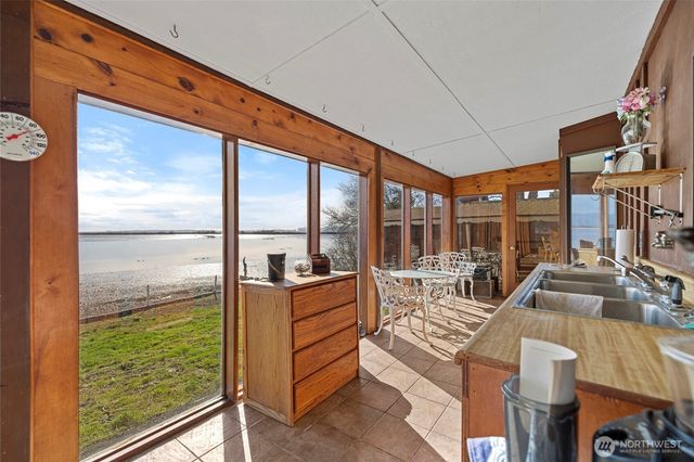 11680 Scott Road, Bow, WA 98232