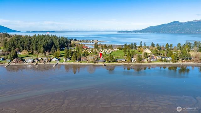 11680 Scott Road, Bow, WA 98232