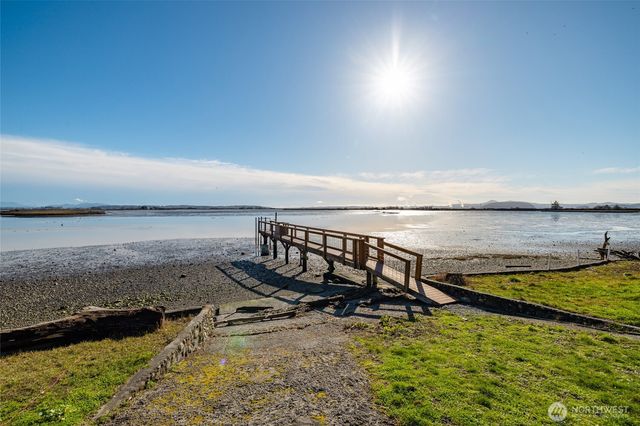 11680 Scott Road, Bow, WA 98232