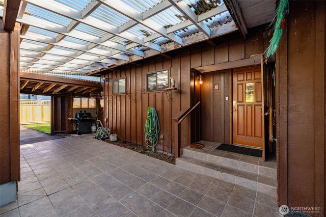 11680 Scott Road, Bow, WA 98232