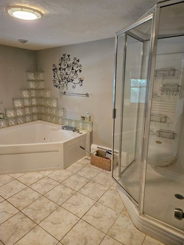 115 Acushnet Rd, Mattapoisett, MA 02739