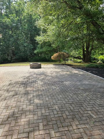 115 Acushnet Rd, Mattapoisett, MA 02739