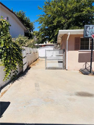 38650 Yucca Tree, Palmdale, CA 93551