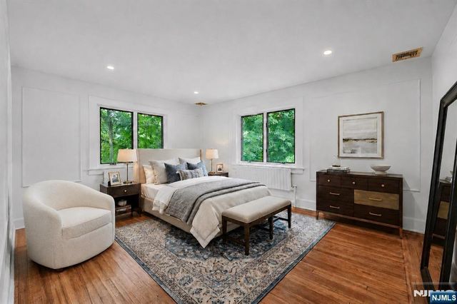 8 Harriot Avenue, Harrington Park, NJ 07640