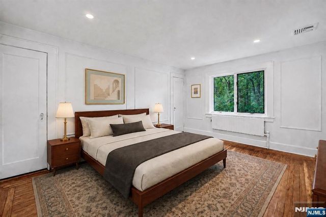 8 Harriot Avenue, Harrington Park, NJ 07640