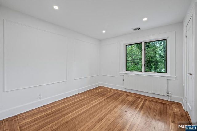 8 Harriot Avenue, Harrington Park, NJ 07640