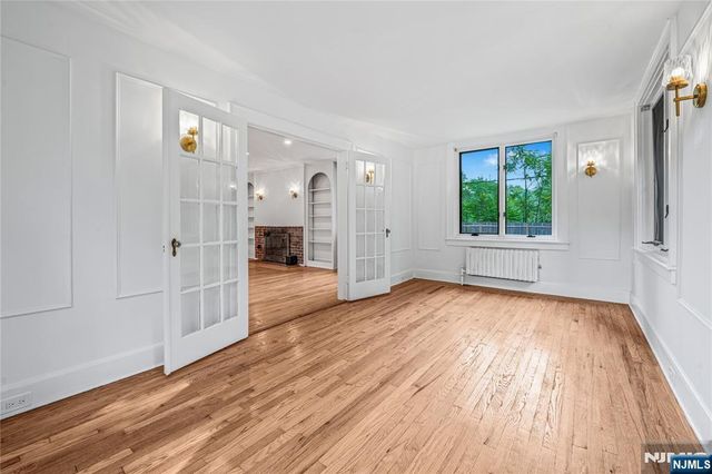 8 Harriot Avenue, Harrington Park, NJ 07640