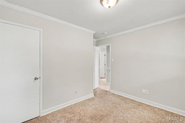 1150 Kostka Lane, Florissant, MO 63031