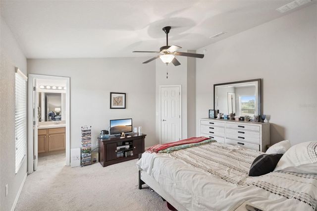 202 HIGHLAND MEADOWS PLACE, Davenport, FL 33837