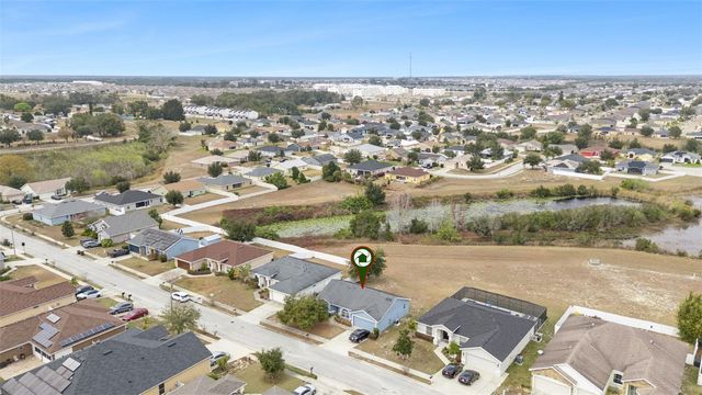 202 HIGHLAND MEADOWS PLACE, Davenport, FL 33837