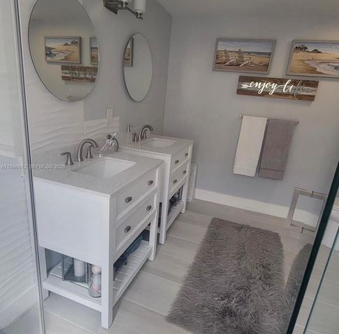 8353 SW 161st Pl, Miami, FL 33193