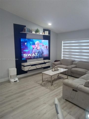 8353 SW 161st Pl, Miami, FL 33193