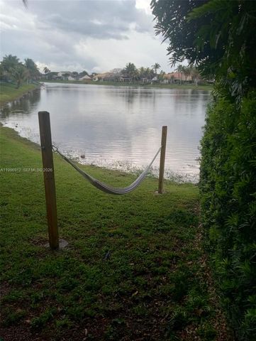 8353 SW 161st Pl, Miami, FL 33193