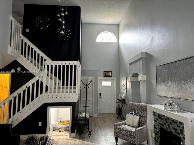 8353 SW 161st Pl, Miami, FL 33193