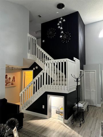 8353 SW 161st Pl, Miami, FL 33193