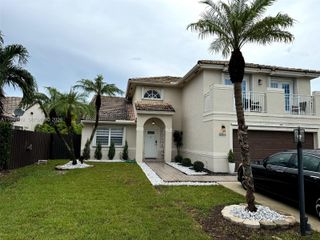 8353 SW 161st Pl, Miami, FL 33193