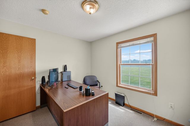 181 40th Avenue, Runnells, IA 50237