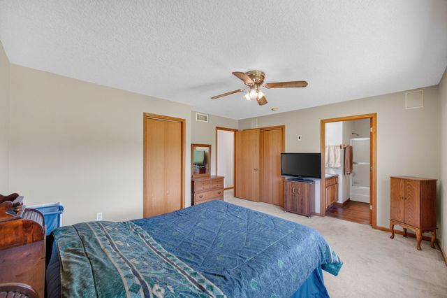 181 40th Avenue, Runnells, IA 50237