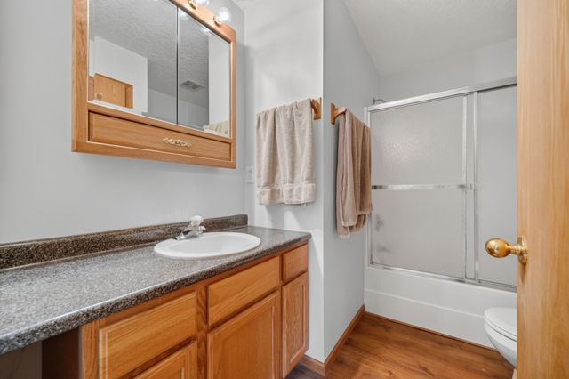 181 40th Avenue, Runnells, IA 50237