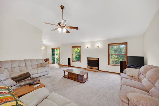 181 40th Avenue, Runnells, IA 50237