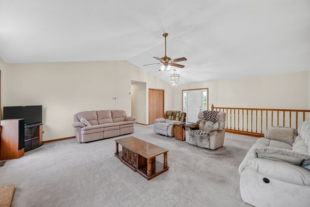 181 40th Avenue, Runnells, IA 50237