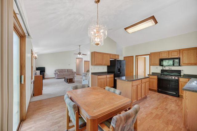 181 40th Avenue, Runnells, IA 50237