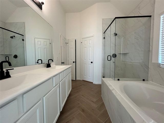 3602 Cardinal Pointe Drive, Angleton, TX 77515