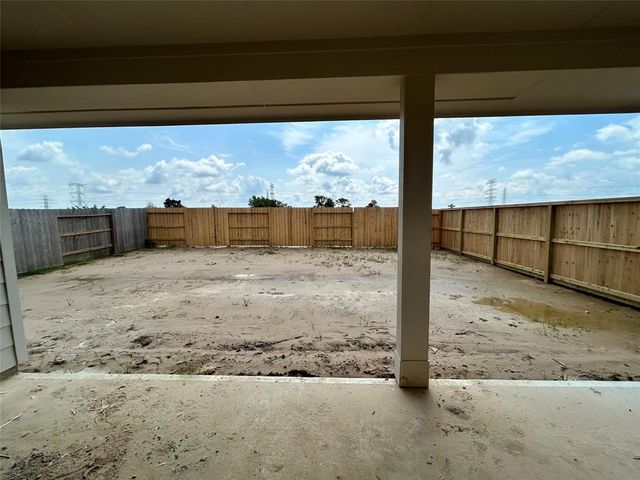 3602 Cardinal Pointe Drive, Angleton, TX 77515