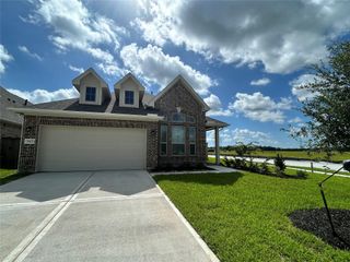 3602 Cardinal Pointe Drive, Angleton, TX 77515