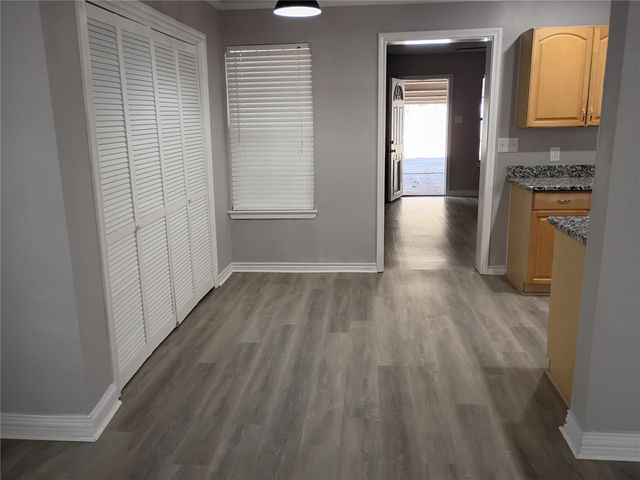 208 Almond Street, Waxahachie, TX 75165