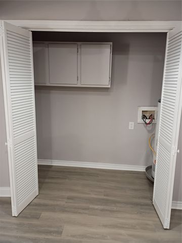 208 Almond Street, Waxahachie, TX 75165