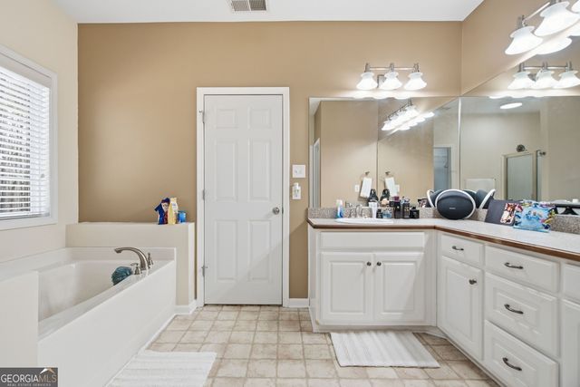100 Maple Leaf Drive, Oxford, GA 30054