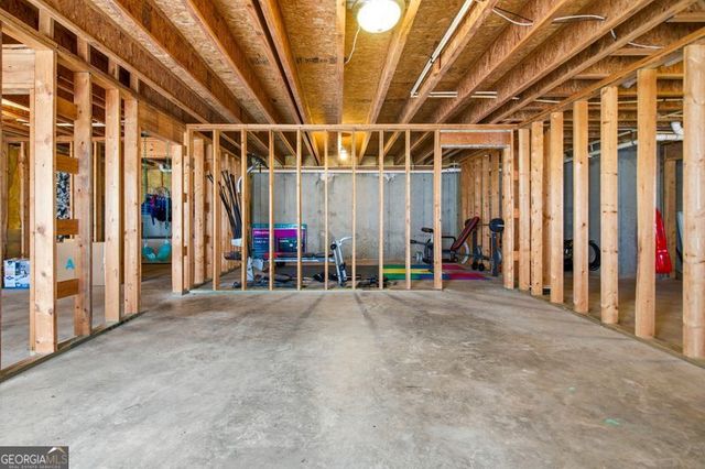 100 Maple Leaf Drive, Oxford, GA 30054