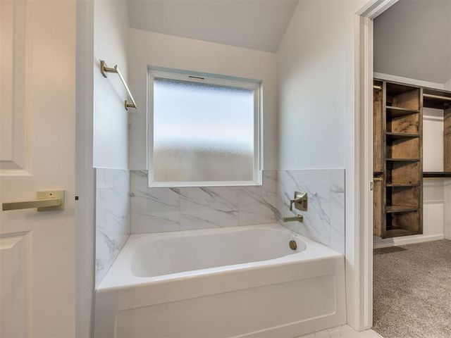 16013 Catalonia Place, Oklahoma City, OK 73170