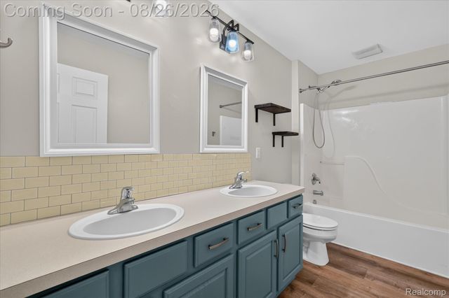 6350 Knob Hill Court, Grand Blanc Charter Township, MI 48439