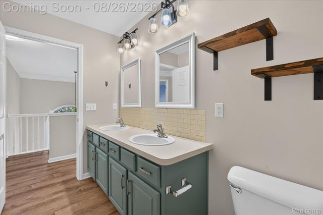 6350 Knob Hill Court, Grand Blanc Charter Township, MI 48439
