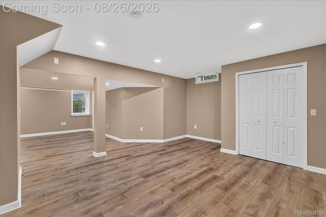 6350 Knob Hill Court, Grand Blanc Charter Township, MI 48439